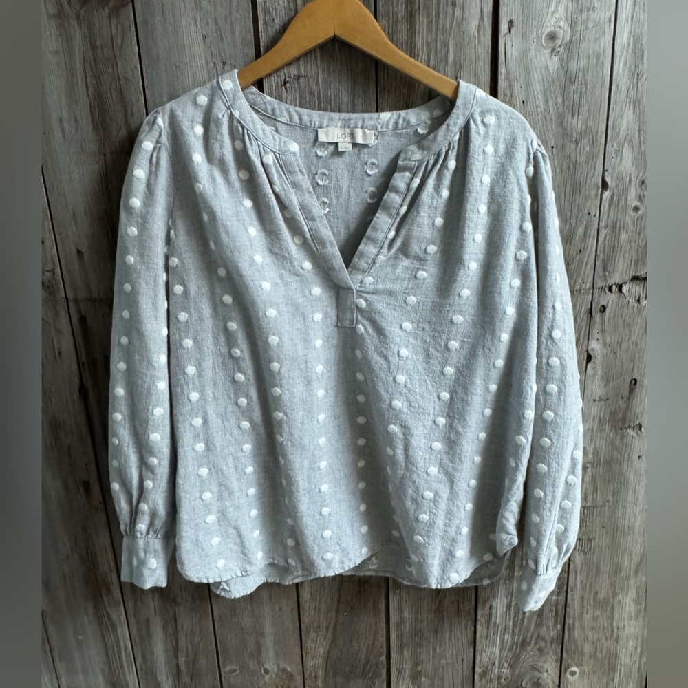 LOFT Gray and White Textured Polka Dot V-neck blouse - size large